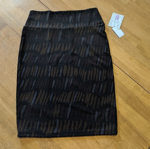 LuLaRoe Dresses & Skirts - Stretchier black pencil skirt! Size 10/12